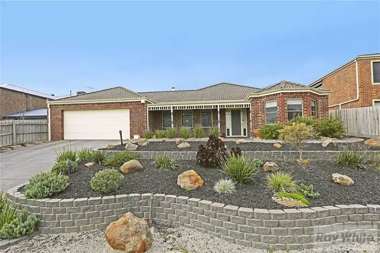 45 Lakeside Boulevard, Lara VIC 3212