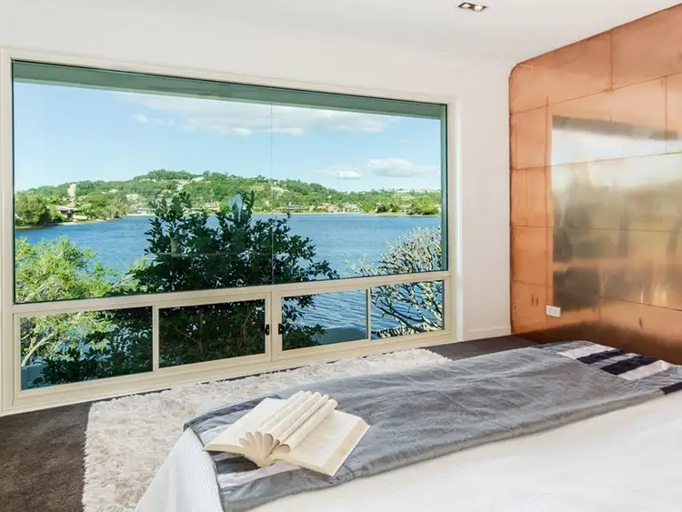18 Jabiru Avenue, Burleigh Waters QLD 4220