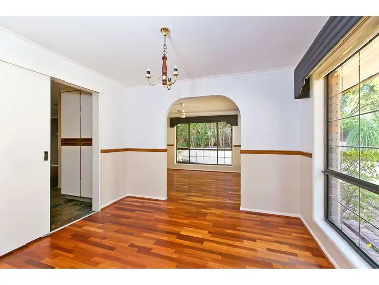 Sixth view of Homely house listing, 4 Chinnock Court, Alexandra Hills QLD 4161