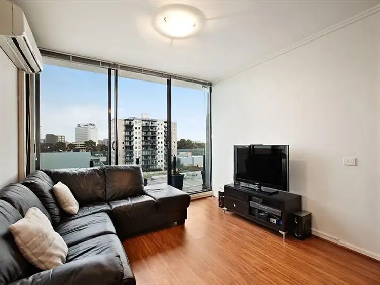 708/38 Bank Street, South Melbourne VIC 3205