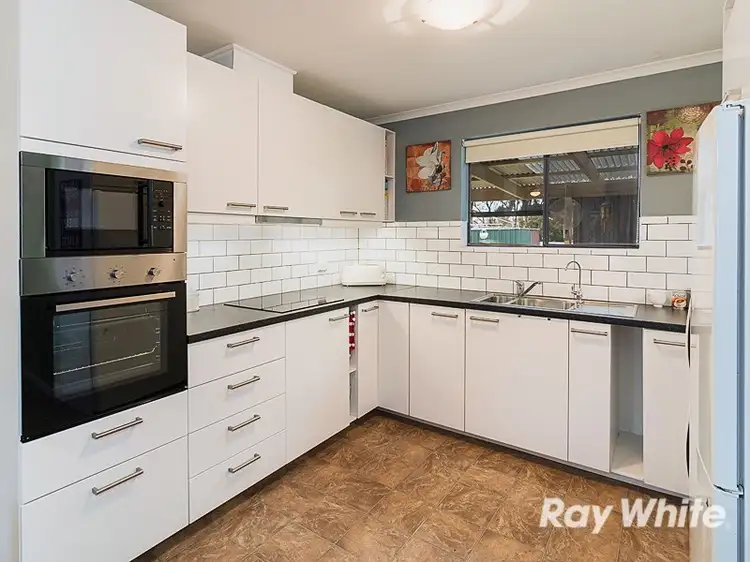 Second view of Homely house listing, 2/2 Bernhardt Court, Mount Barker SA 5251