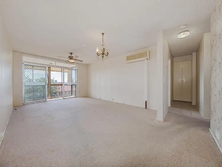Second view of Homely unit listing, 3/19 Riddell Street, Bulimba QLD 4171
