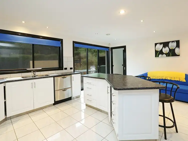 Sixth view of Homely house listing, 7 Regency Close, Wandana Heights VIC 3216