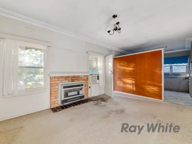 Third view of Homely house listing, 8 Royal Avenue, Benalla VIC 3672