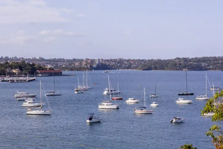 13/104 Elizabeth Bay Road, Elizabeth Bay NSW 2011
