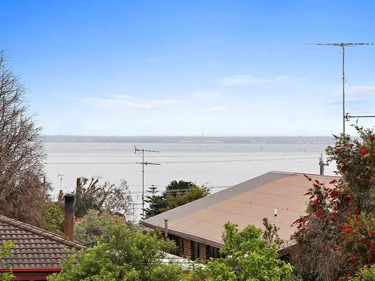 11 Thamballina Road, Clifton Springs VIC 3222