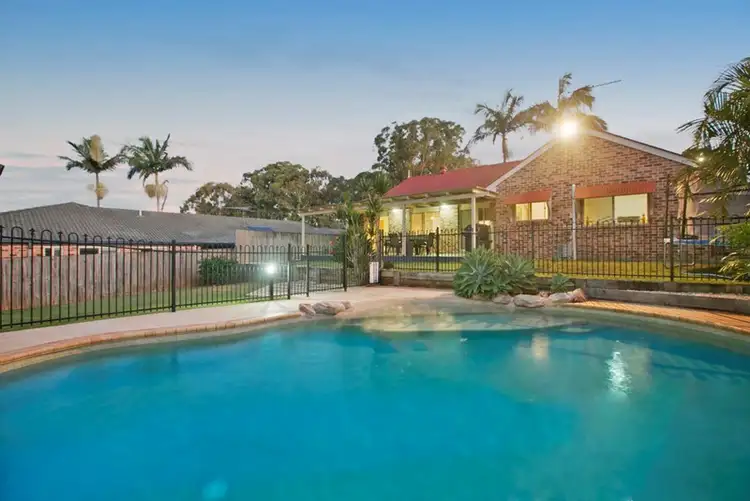 23 Leonard Street, Wellington Point QLD 4160