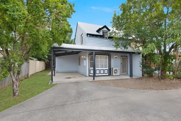 2/10 Tipuana Place, Fitzgibbon QLD 4018