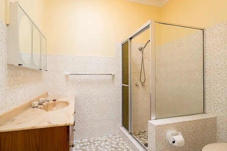 Fifth view of Homely house listing, 98 Daley Avenue, Daleys Point NSW 2257