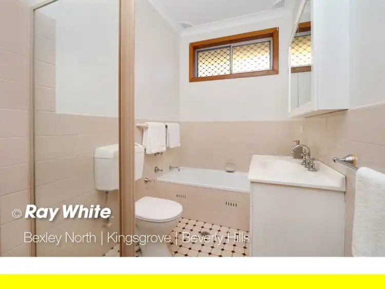 Fifth view of Homely villa listing, 1/4 Regent Street, Bexley NSW 2207