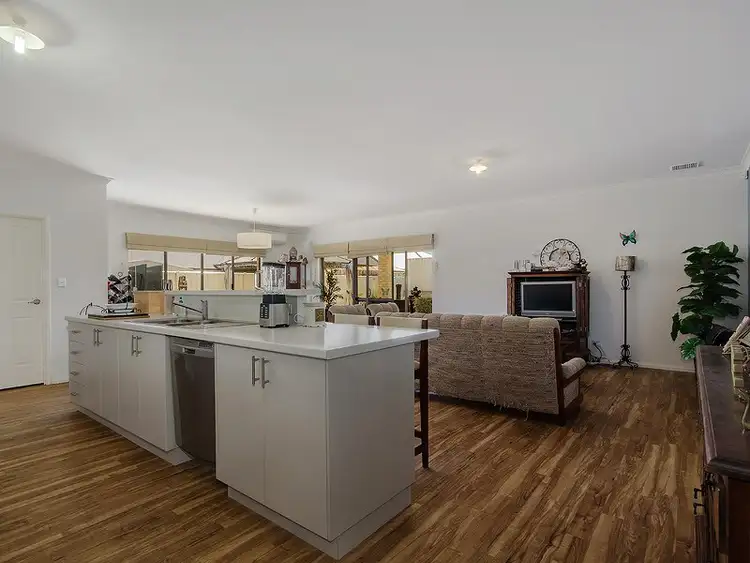 Sixth view of Homely house listing, 26 Banksiadale Gate, Lakelands WA 6180