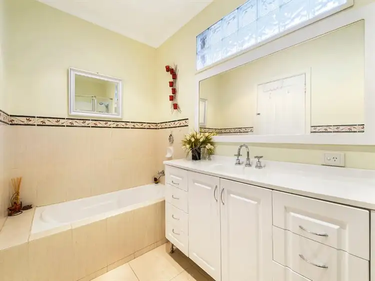 Seventh view of Homely house listing, 6 Ashby Court, Chadstone VIC 3148