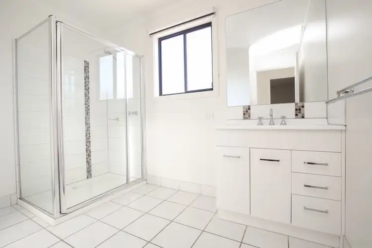 Third view of Homely townhouse listing, 3 Lakeview Court, Mildura VIC 3500