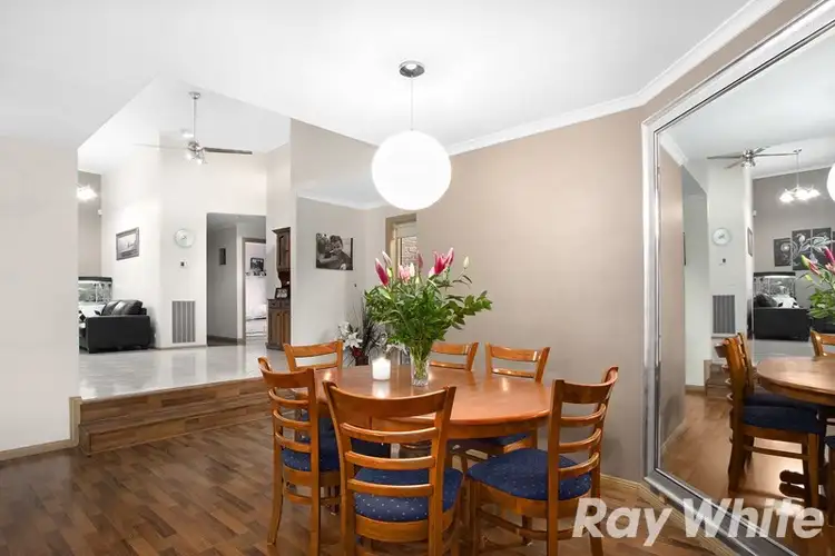 Sixth view of Homely house listing, 10 Maralee Court, Berwick VIC 3806