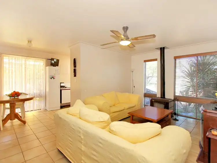Fifth view of Homely house listing, 5 Mintern Court, Thornlie WA 6108