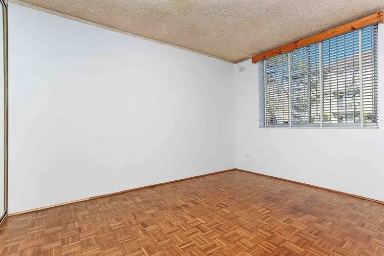 Fourth view of Homely apartment listing, 2/3 Barber Avenue, Eastlakes NSW 2018