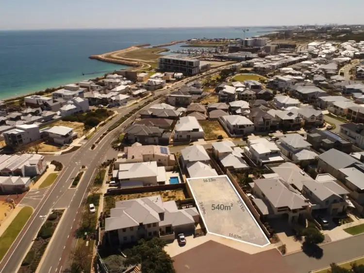 12 Mercator Close, North Coogee WA 6163