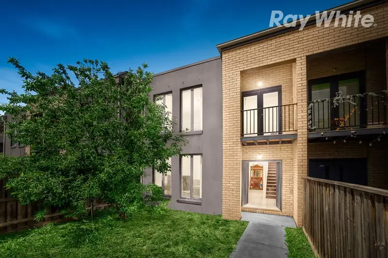 Main view of Homely townhouse listing, 2/65 Pommel Crescent, Epping VIC 3076