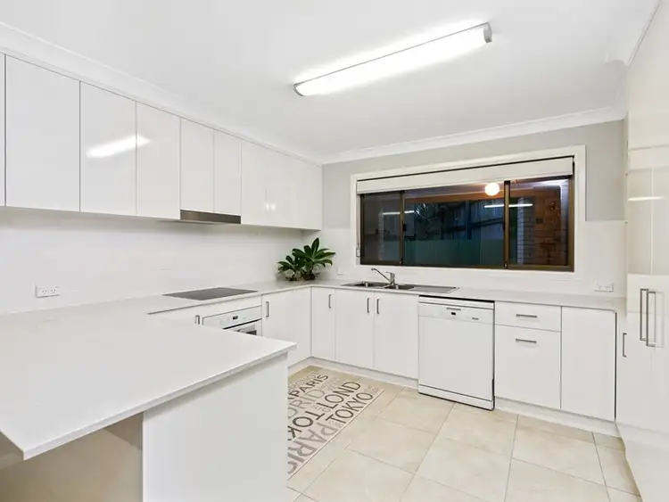 Sixth view of Homely house listing, 112 Cadogan Street, Carindale QLD 4152