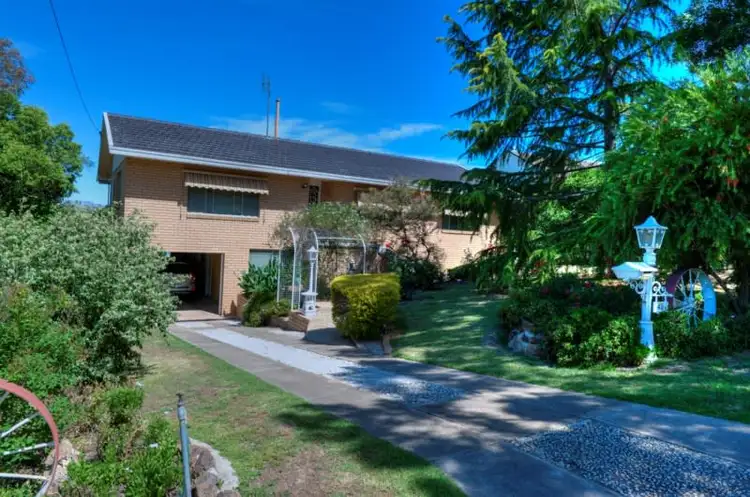 40 John Street, Cootamundra NSW 2590
