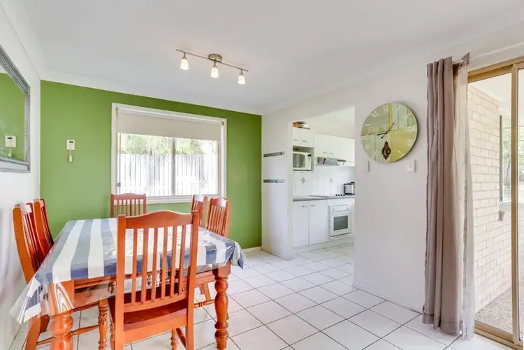Fourth view of Homely house listing, 8 Lyrebird Close, Doolandella QLD 4077