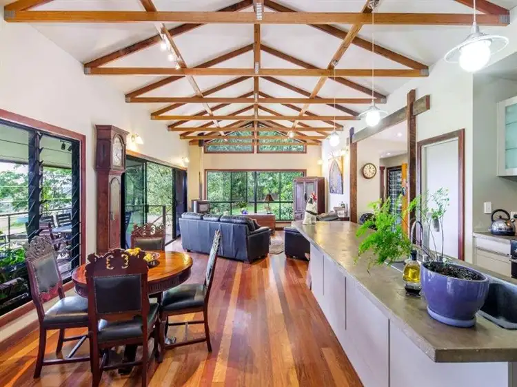 576 Mountain View Road, Maleny QLD 4552