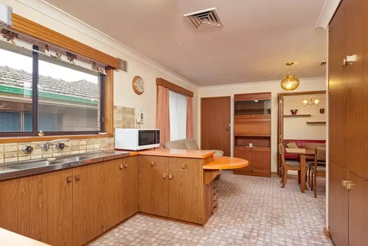 Second view of Homely house listing, 19 Eastlake Drive, Lake Albert NSW 2650
