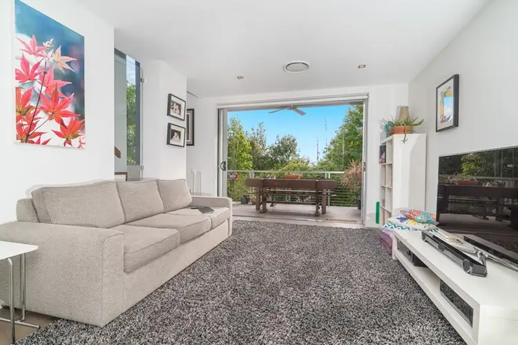 Main view of Homely townhouse listing, 5/91 Mildmay Street, Fairfield QLD 4103