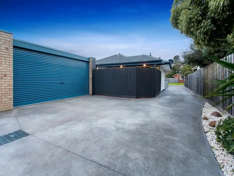 Seventh view of Homely house listing, 2 Hood Street, Frankston VIC 3199