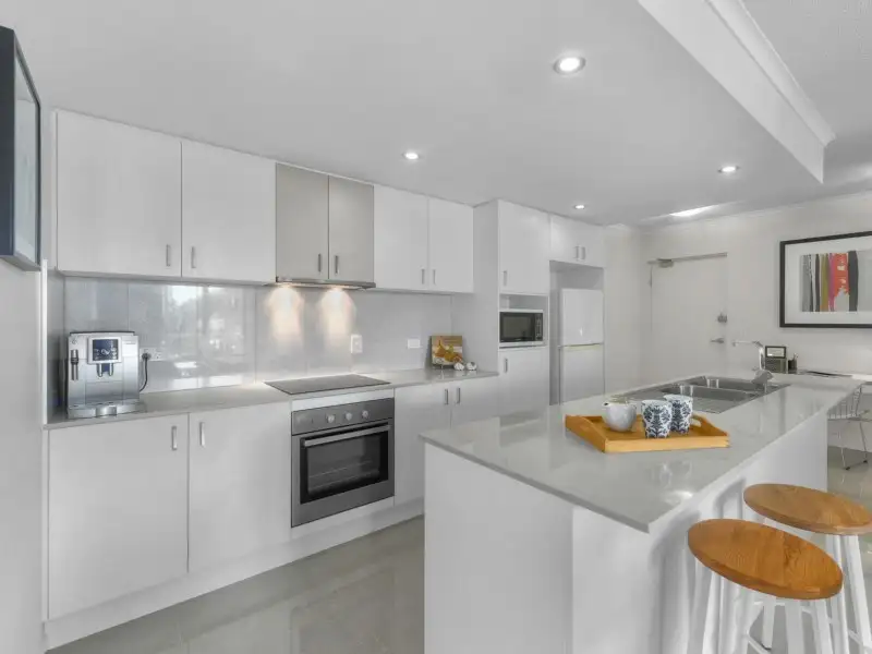 Main view of Homely apartment listing, 5/36 Kitchener Street, Coorparoo QLD 4151