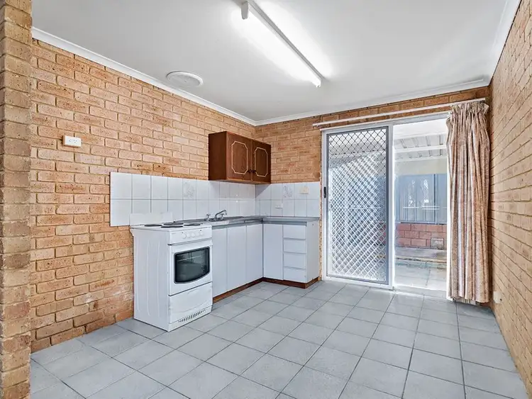 Fourth view of Homely unit listing, 9/30 Tuart Street, Rangeway WA 6530