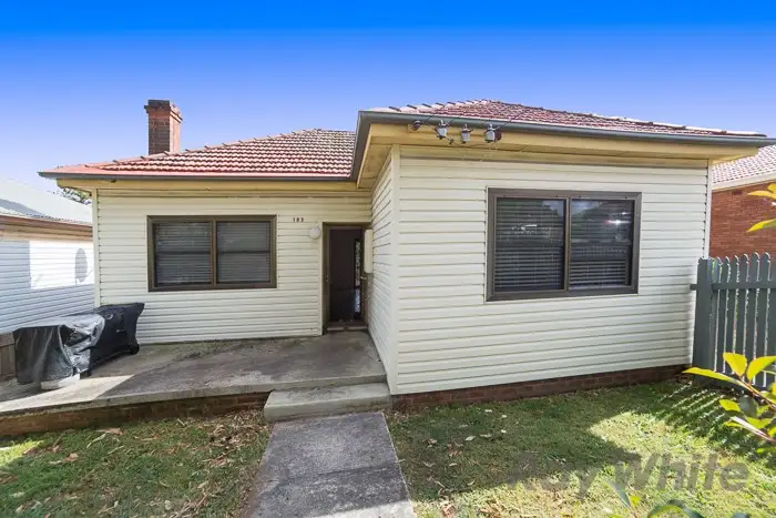 183 Kahibah Road, Charlestown NSW 2290