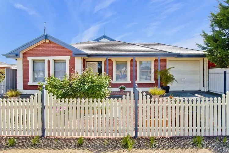 1/4 Golfers Avenue, Seaton SA 5023