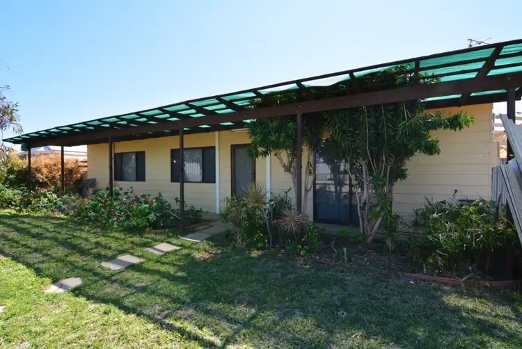 29 Crowther Street, Carnarvon WA 6701