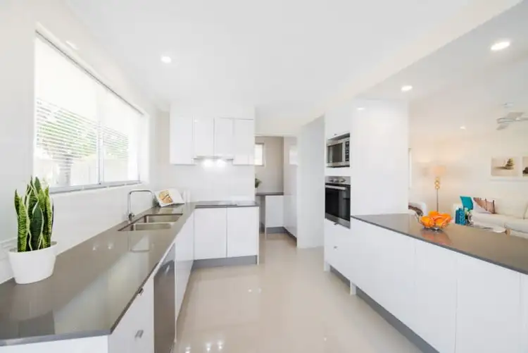 Fifth view of Homely house listing, 140 Sunshine Boulevard, Mermaid Waters QLD 4218