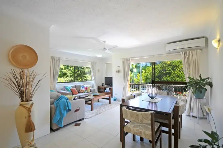 8/17 Surf Parade, Broadbeach QLD 4218