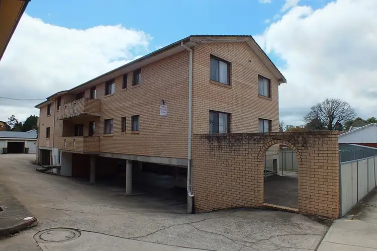 Fourth view of Homely block of units listing, 127 Piper Street, Bathurst NSW 2795