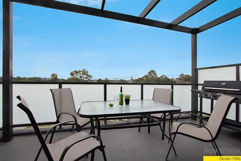 Main view of Homely unit listing, 16/70-72 ESSINGTON Street, Wentworthville NSW 2145