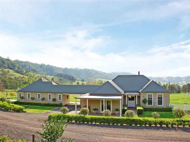 193 Devitts Lane, Meroo Meadow NSW 2540