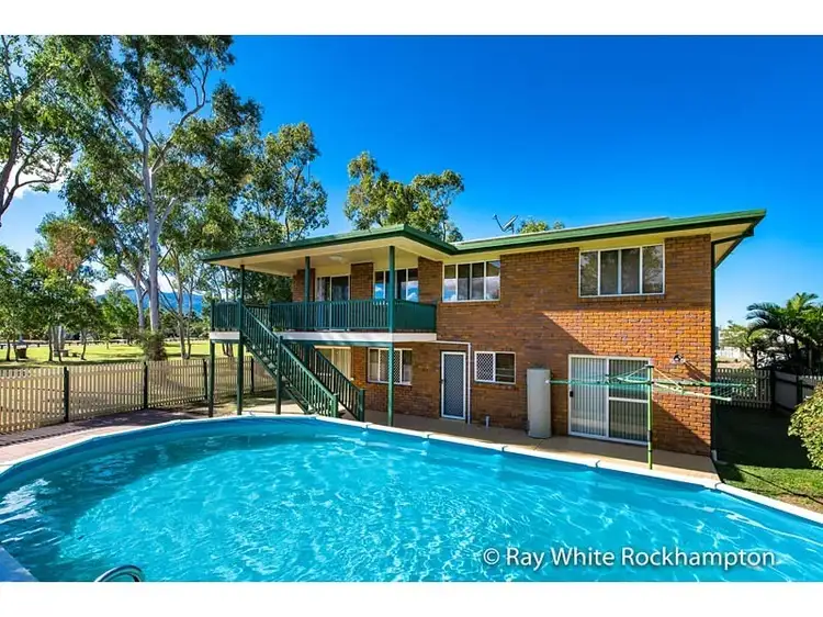 Second view of Homely house listing, 7 Orana Place, Kawana QLD 4701