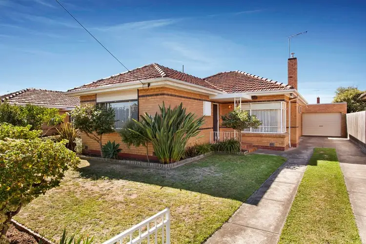 34 Bird Avenue, Northcote VIC 3070