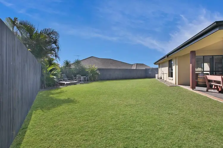 Second view of Homely house listing, 17 Skilton Place, Thornlands QLD 4164