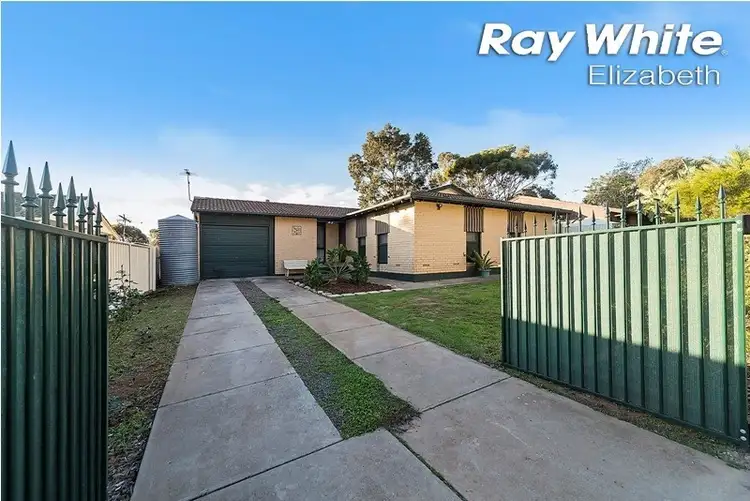 5 Cardnell Cr., Elizabeth East SA 5112