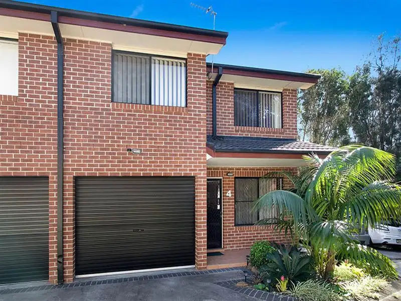 Main view of Homely townhouse listing, 4/58 Bateman Avenue, Albion Park Rail NSW 2527