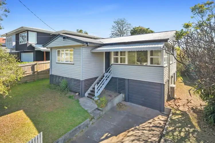 3 Toohey Road, Tarragindi QLD 4121