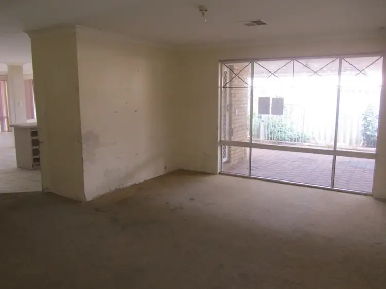 Fourth view of Homely house listing, 7 Karlak Close, Leda WA 6170