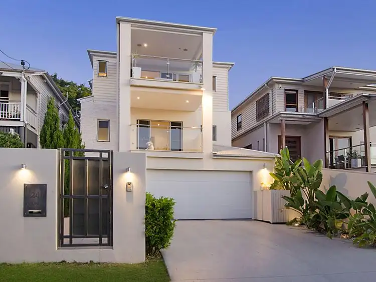 24 Evelyn Street, Grange QLD 4051