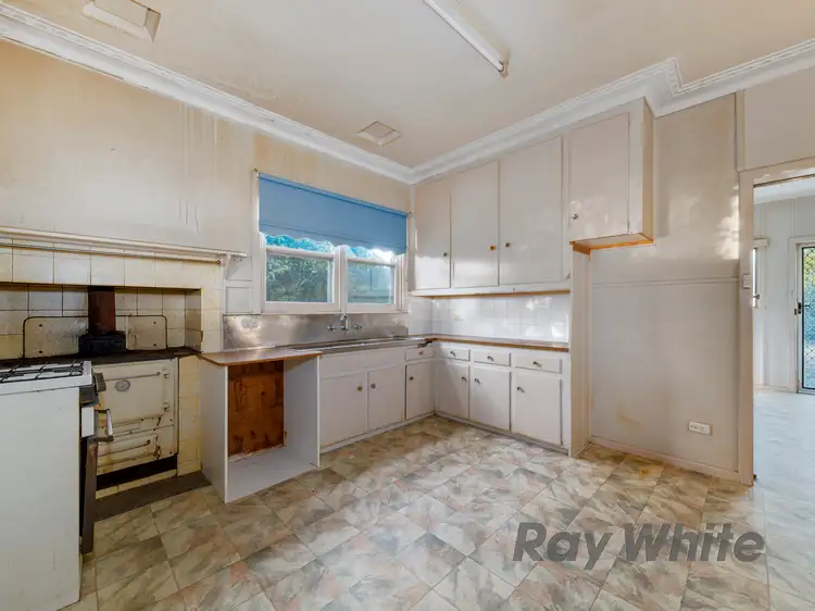 Fourth view of Homely house listing, 8 Royal Avenue, Benalla VIC 3672