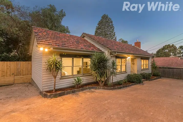 6 Rotherwood Avenue, Ringwood East VIC 3135