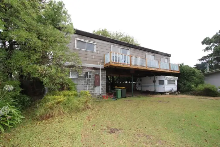 2 Bay Court, Cowes VIC 3922